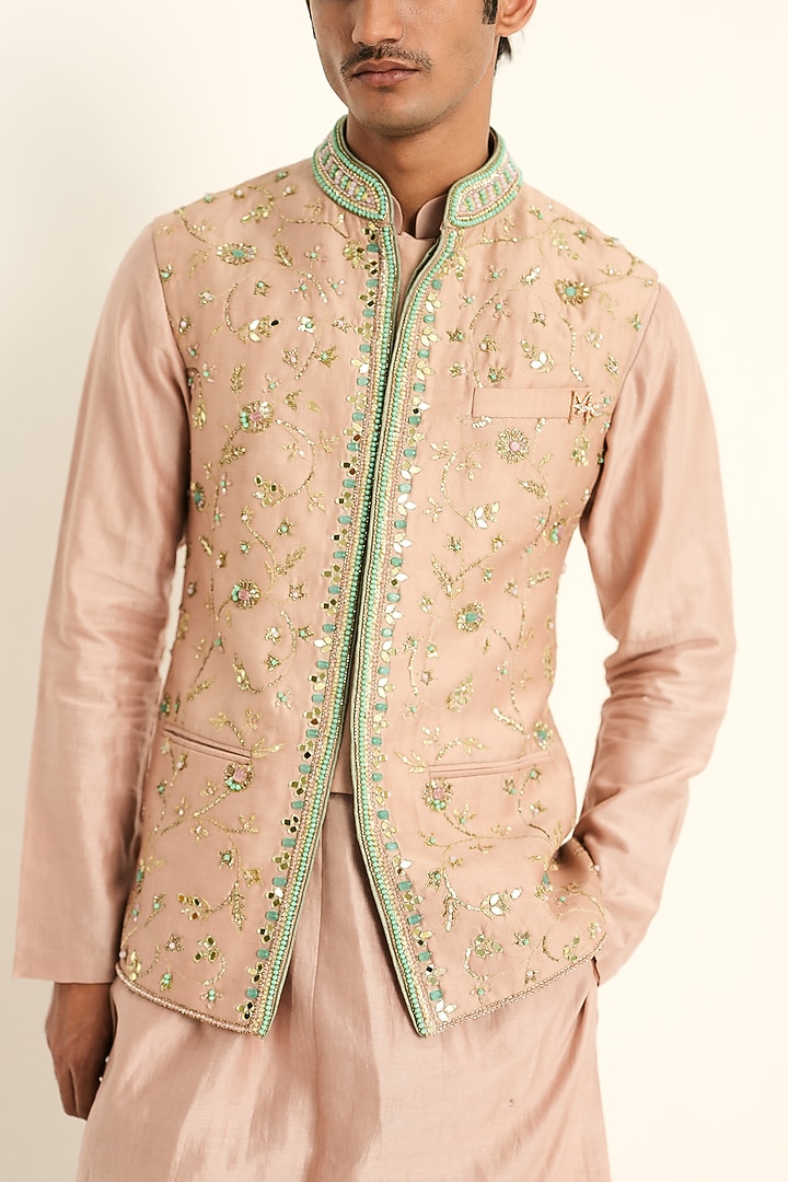Blush Pink Linen Satin Hand Embroidered Bundi Jacket Set by Mahima Mahajan Men at Pernia's Pop Up Shop