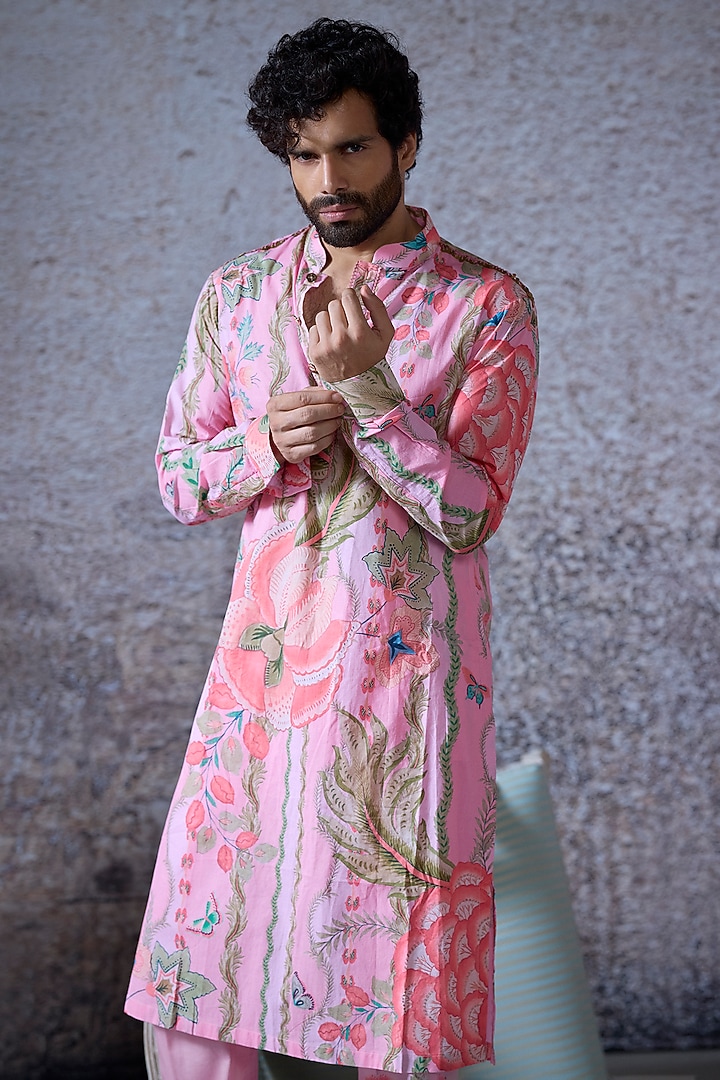 Blush Pink Cambric Cotton Printed Kurta Set by Mahima Mahajan Men at Pernia's Pop Up Shop