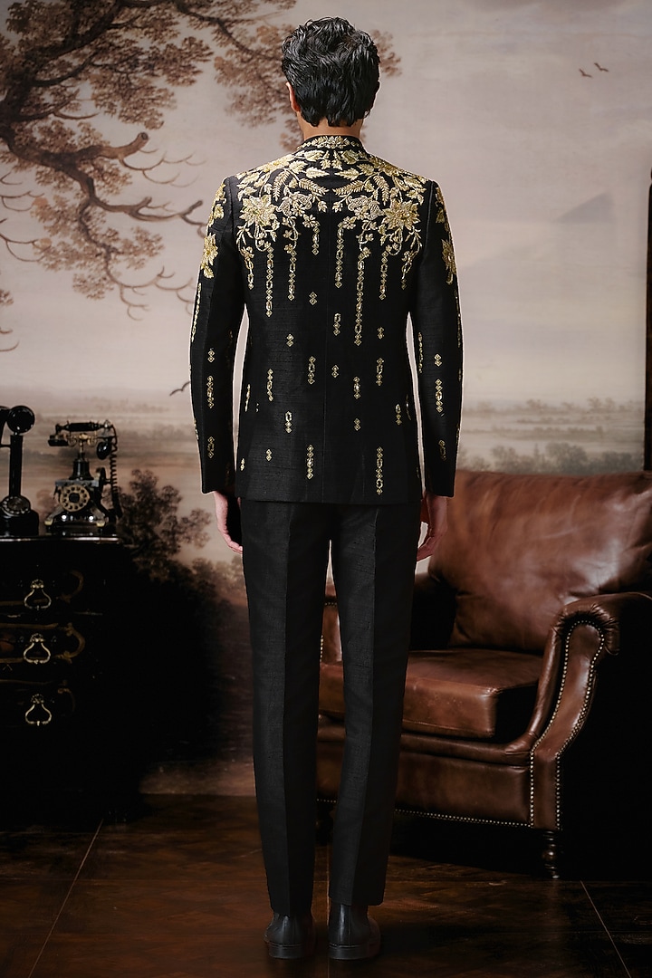 Black Raw Silk Wedding Bandhgala Set by Mahima Mahajan Men at Pernia's Pop Up Shop