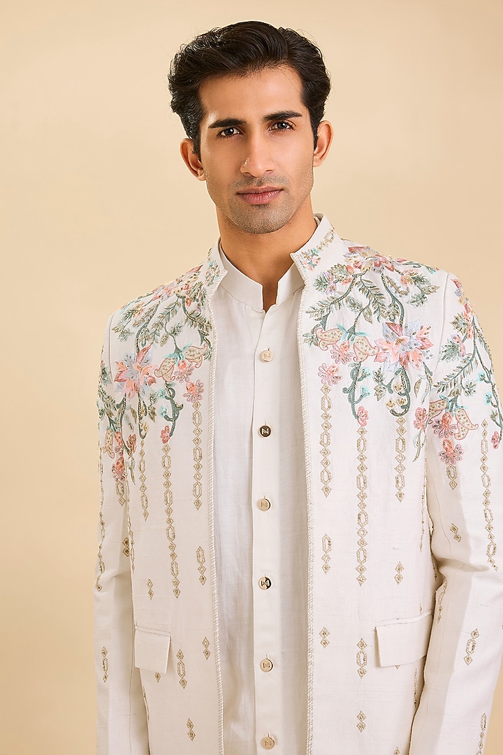 Ivory Chanderi Wedding Indowestern Set by Mahima Mahajan Men at Pernia's Pop Up Shop
