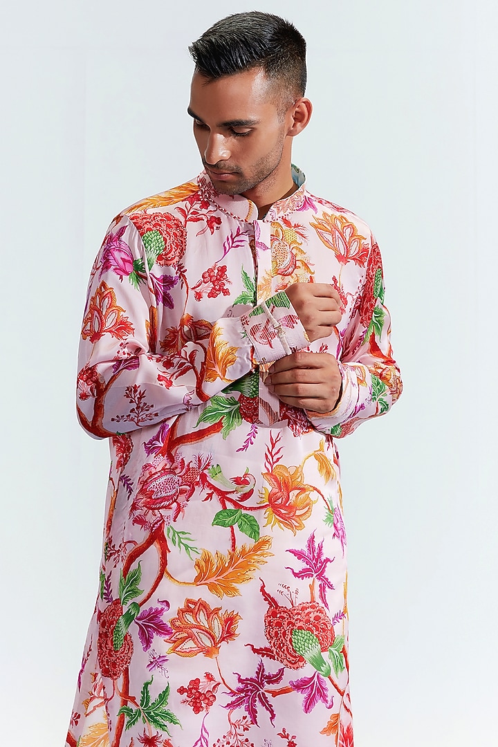 Blush Pink Printed Kurta Set by Mahima Mahajan Men at Pernia's Pop Up Shop