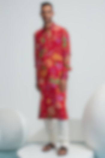 Red Printed Kurta Set by Mahima Mahajan Men