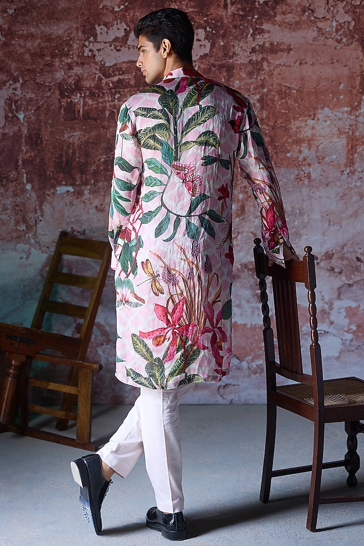 Soft Pink Satin Organza Printed Kurta Set Set by Mahima Mahajan Men at Pernia's Pop Up Shop
