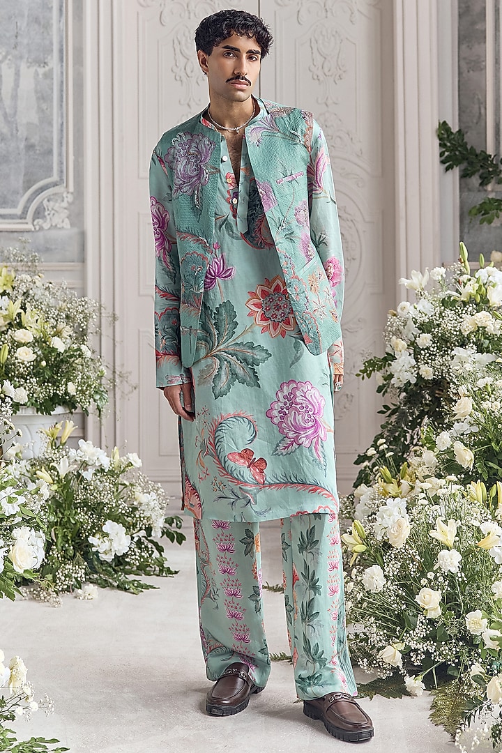 Jade Green Satin Organza Printed & Embroidered Bundi Set by Mahima Mahajan Men at Pernia's Pop Up Shop