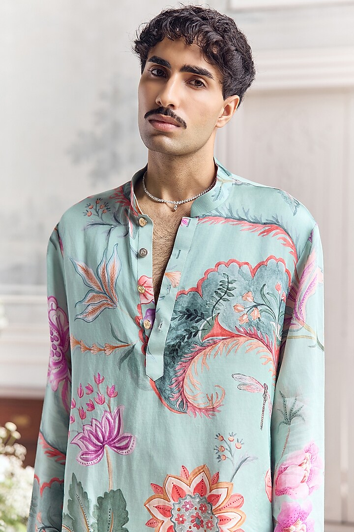 Jade Green Linen Satin Printed Kurta Set by Mahima Mahajan Men at Pernia's Pop Up Shop