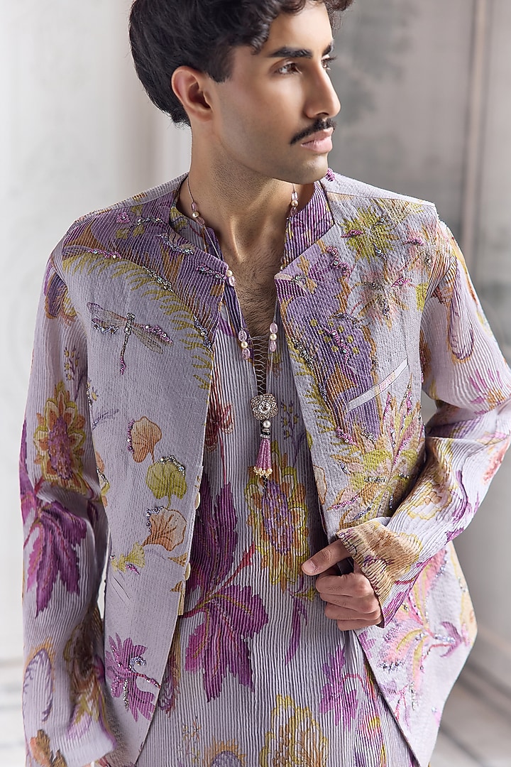 Steel Lilac Satin Organza Printed & Embroidered Bundi Set by Mahima Mahajan Men at Pernia's Pop Up Shop