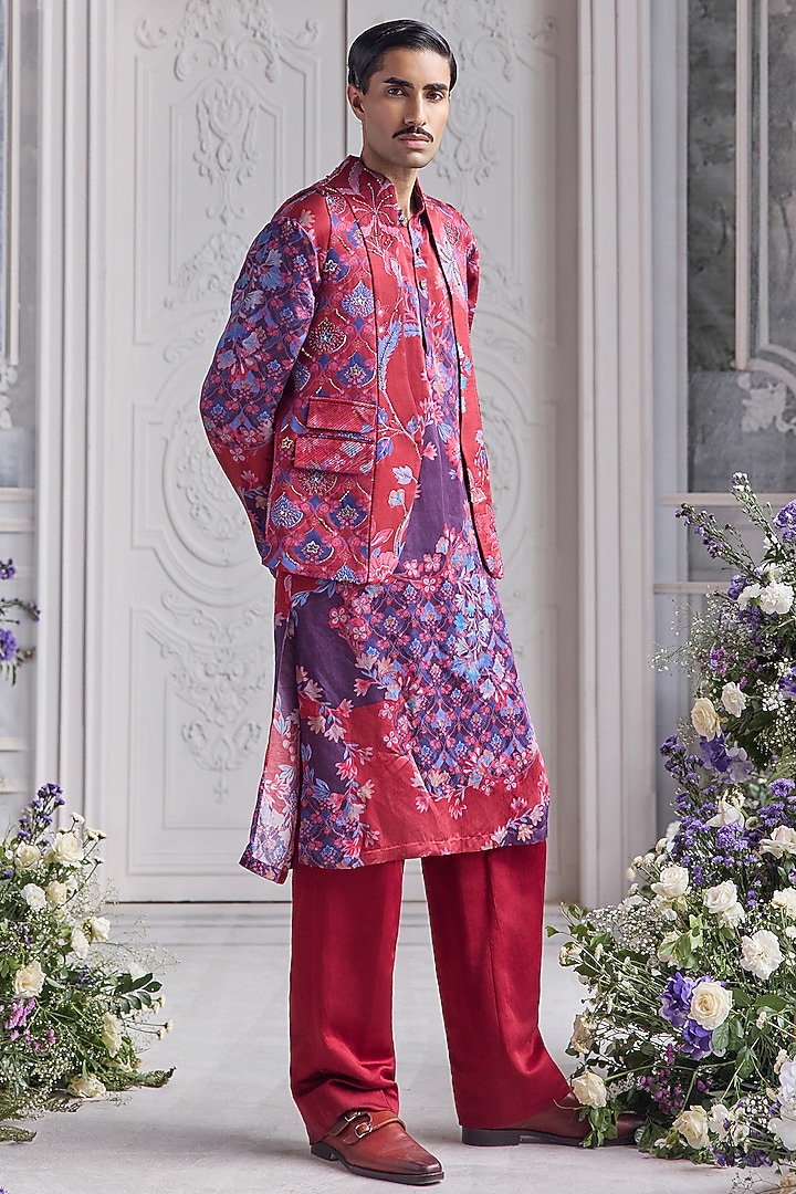 Royal Red Linen Satin Embroidered & Printed Bundi Set by Mahima Mahajan Men at Pernia's Pop Up Shop