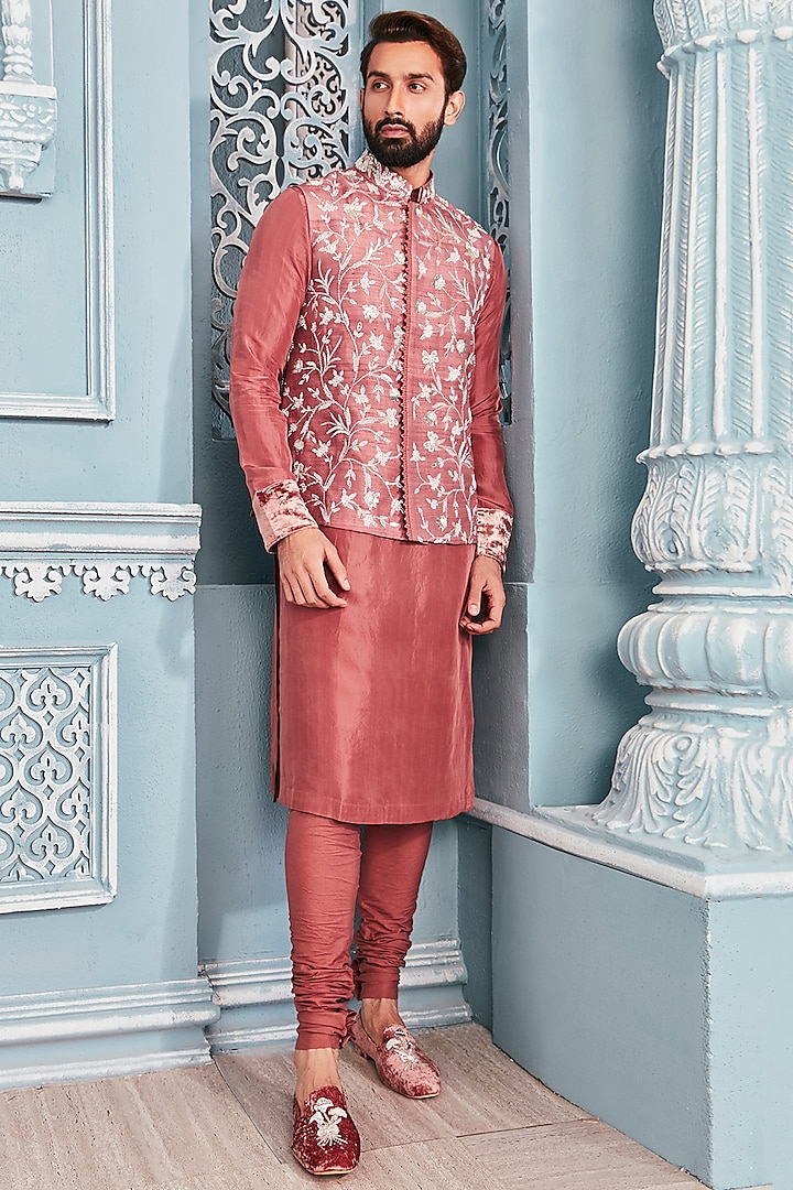 Coral Embellished Bundi Jacket With Kurta Set by Mahima Mahajan Men