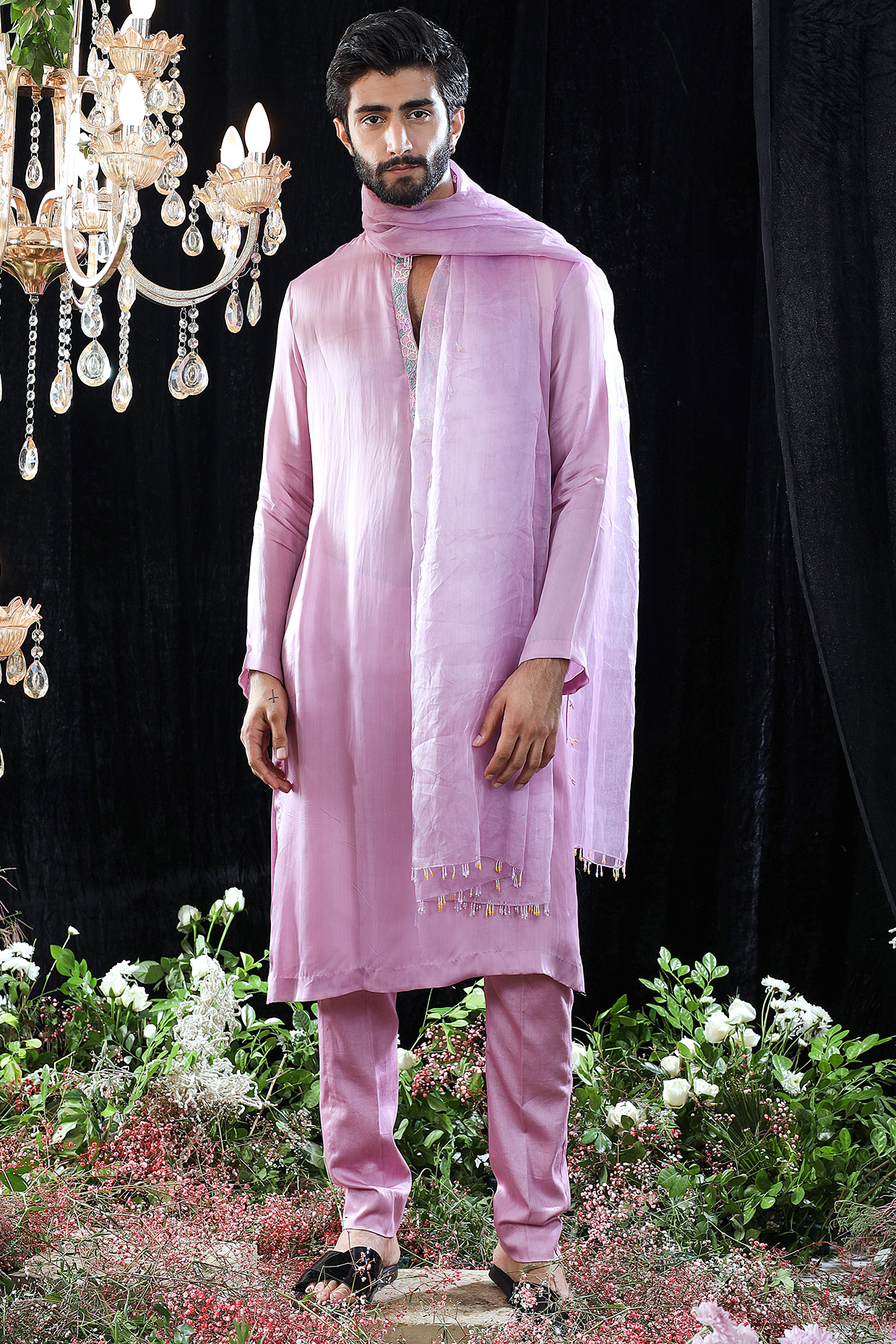 Lilac Hand Embroidered Kurta Set by Mahima Mahajan Men