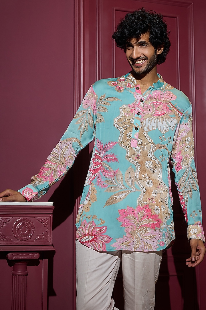 Aquamarine Satin & Glazed Cotton Hand Embroidered Short Kurta Set by Mahima Mahajan Men at Pernia's Pop Up Shop