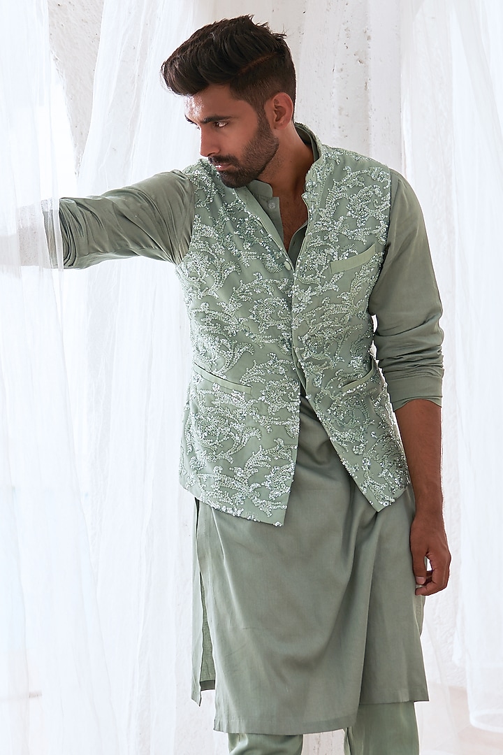 Green Net & Crepe Bundi Jacket Set by Mahima Mahajan Men at Pernia's Pop Up Shop