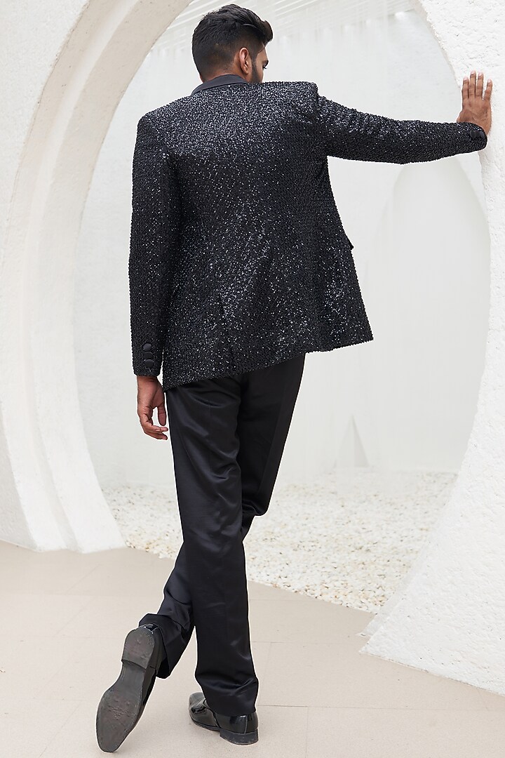 Black Net & Glaze Cotton Embroidered Blazer Set by Mahima Mahajan Men at Pernia's Pop Up Shop