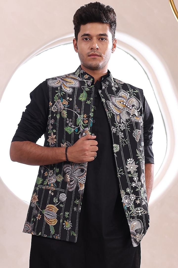 Black Glace Cotton & Moss Crepe Printed Bundi Jacket by Mahima Mahajan Men