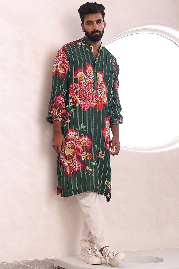 Green Moss Crepe & Glace Cotton Printed Kurta Set by Mahima Mahajan Men at Pernia's Pop Up Shop