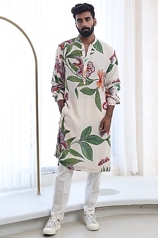 Ivory Moss Crepe & Glace Cotton Printed Kurta Set by Mahima Mahajan Men