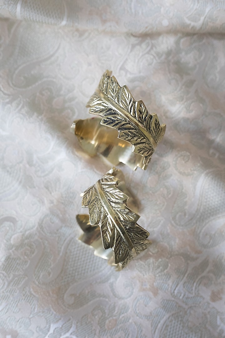Golden Luxury Leaf Napkin Ring by Chrysante By Gunjan Gupta