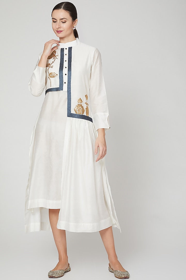 Ivory Embroidered Kurta Dress by Mohammad Mazhar