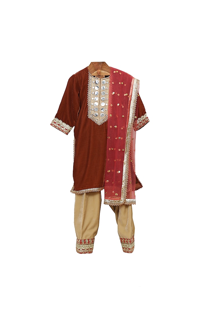 Brown Embroidered Kurta Set For Girls by MINIME ORGANICS