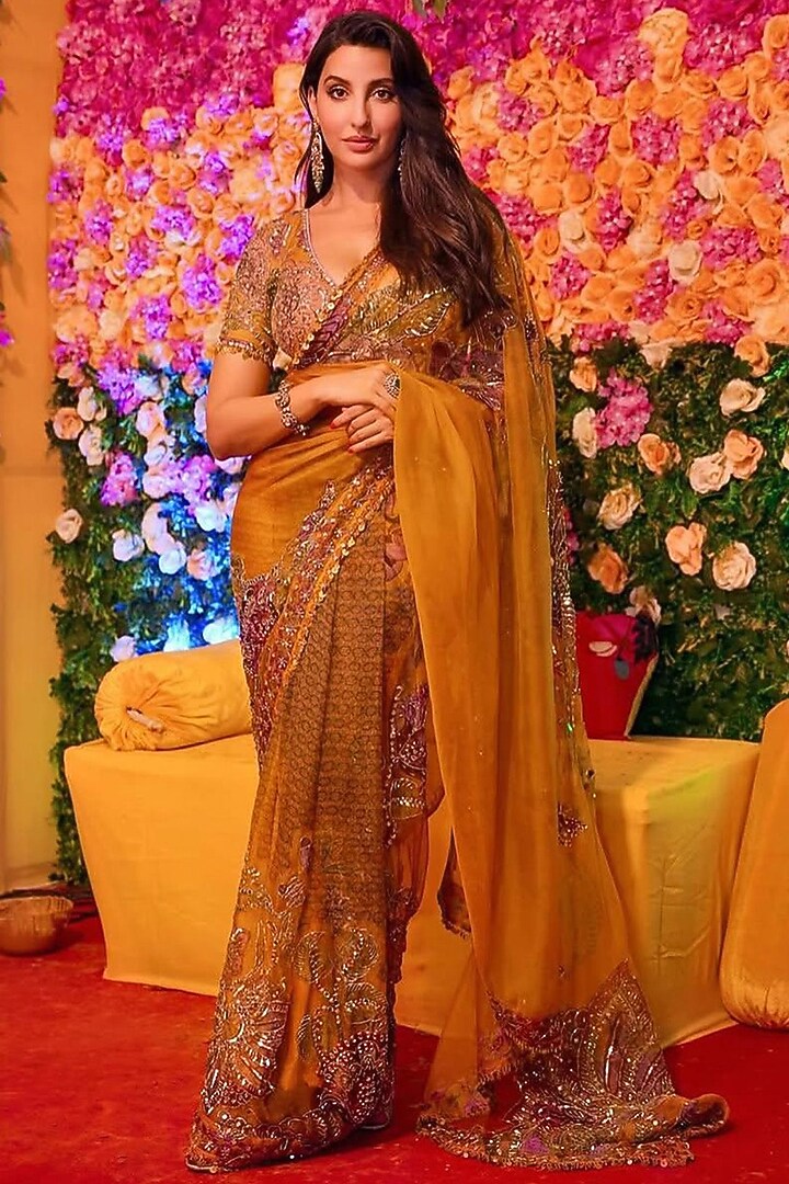 Kesar Yellow Organza Hand Embroidered Pre-Draped Reception Saree Set by Mahima Mahajan at Pernia's Pop Up Shop
