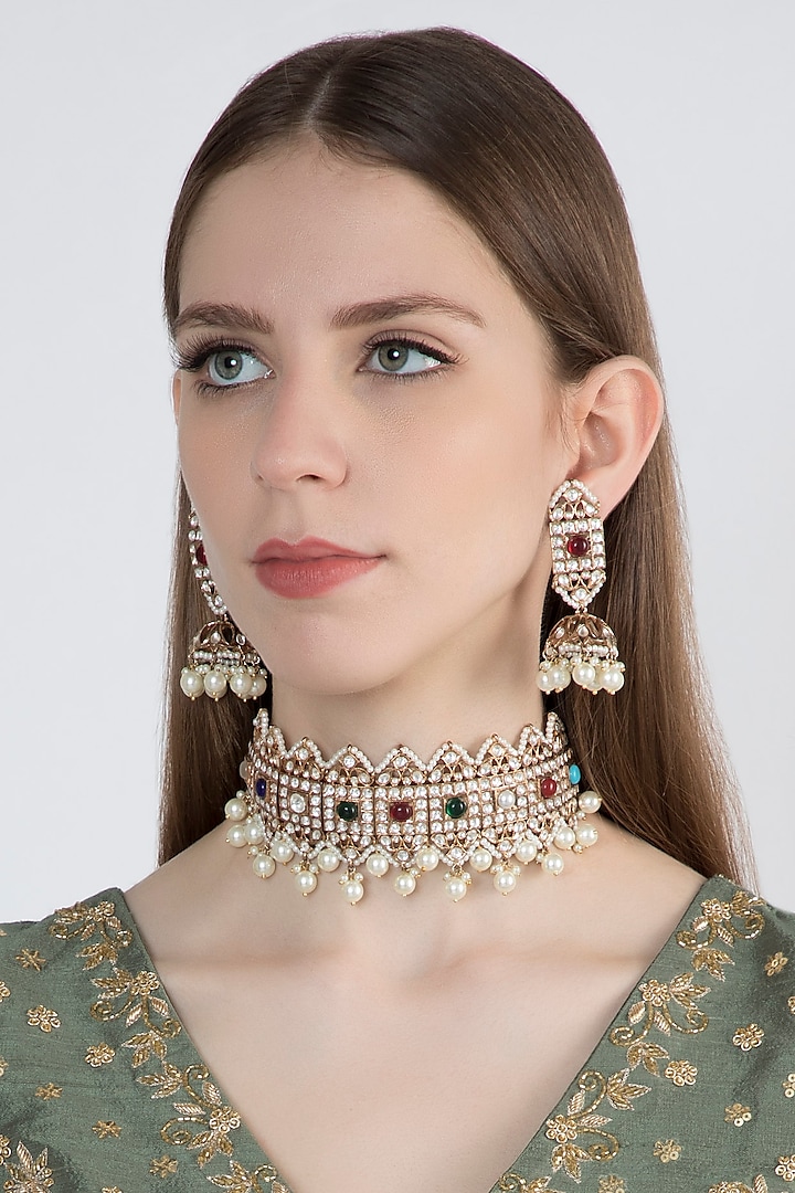 Gold Finish Pearl & Kundan Necklace Set by Moh-Maya by Disha Khatri