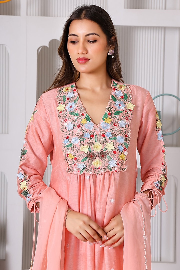 Peach Pink Silk 3D Floral Embroidered Kurta Set by Monarch at Pernia's Pop Up Shop
