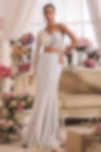 White Georgette Fish-Cut Skirt Set by Monarch at Pernia's Pop Up Shop