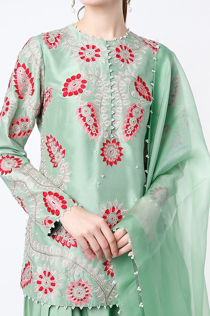 Mint Green Silk Kurta Set by Minaxi Dadoo at Pernia's Pop Up Shop