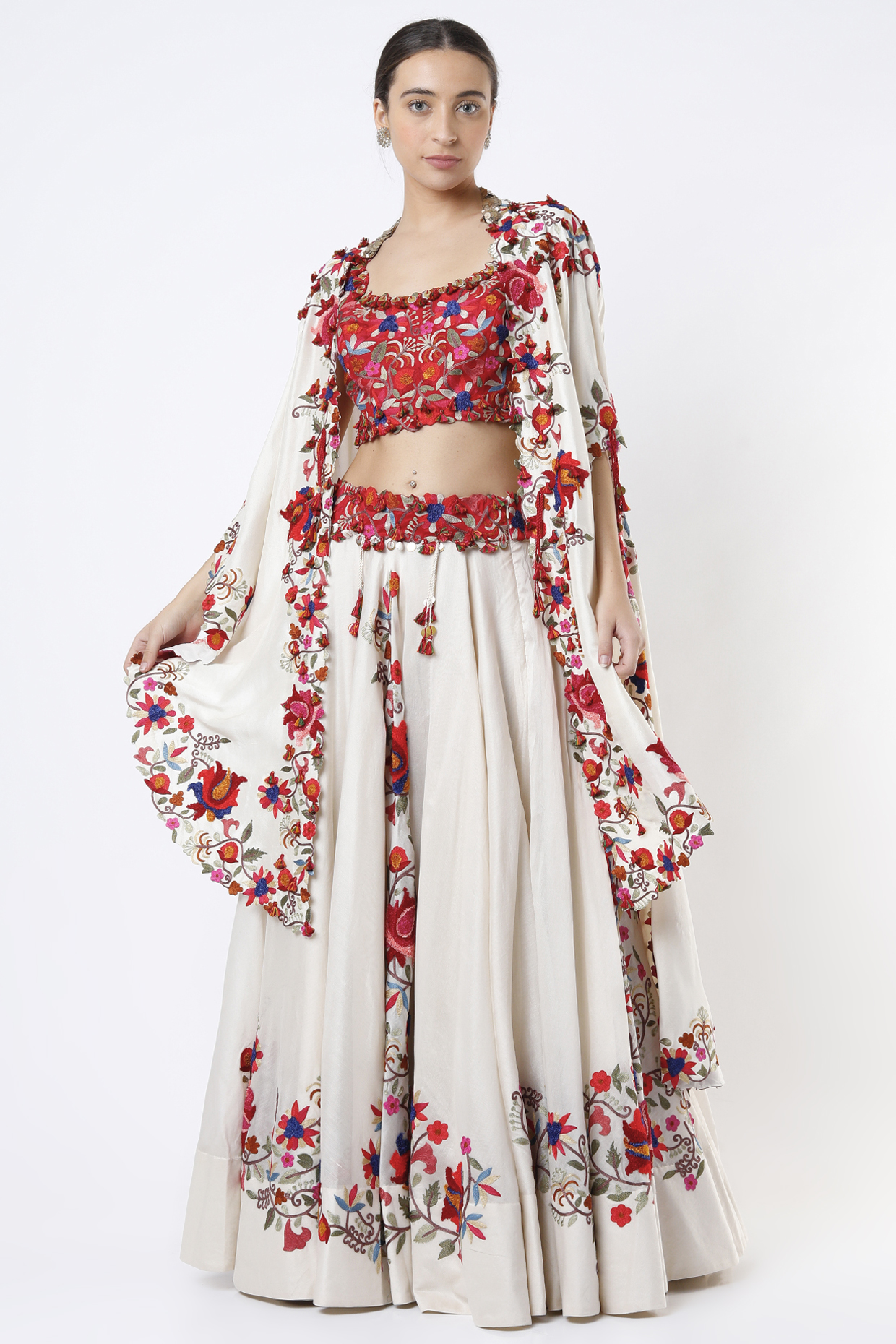 Off White Bridal Lehenga Set With Thread Work by Minaxi Dadoo at Pernia's Pop Up Shop