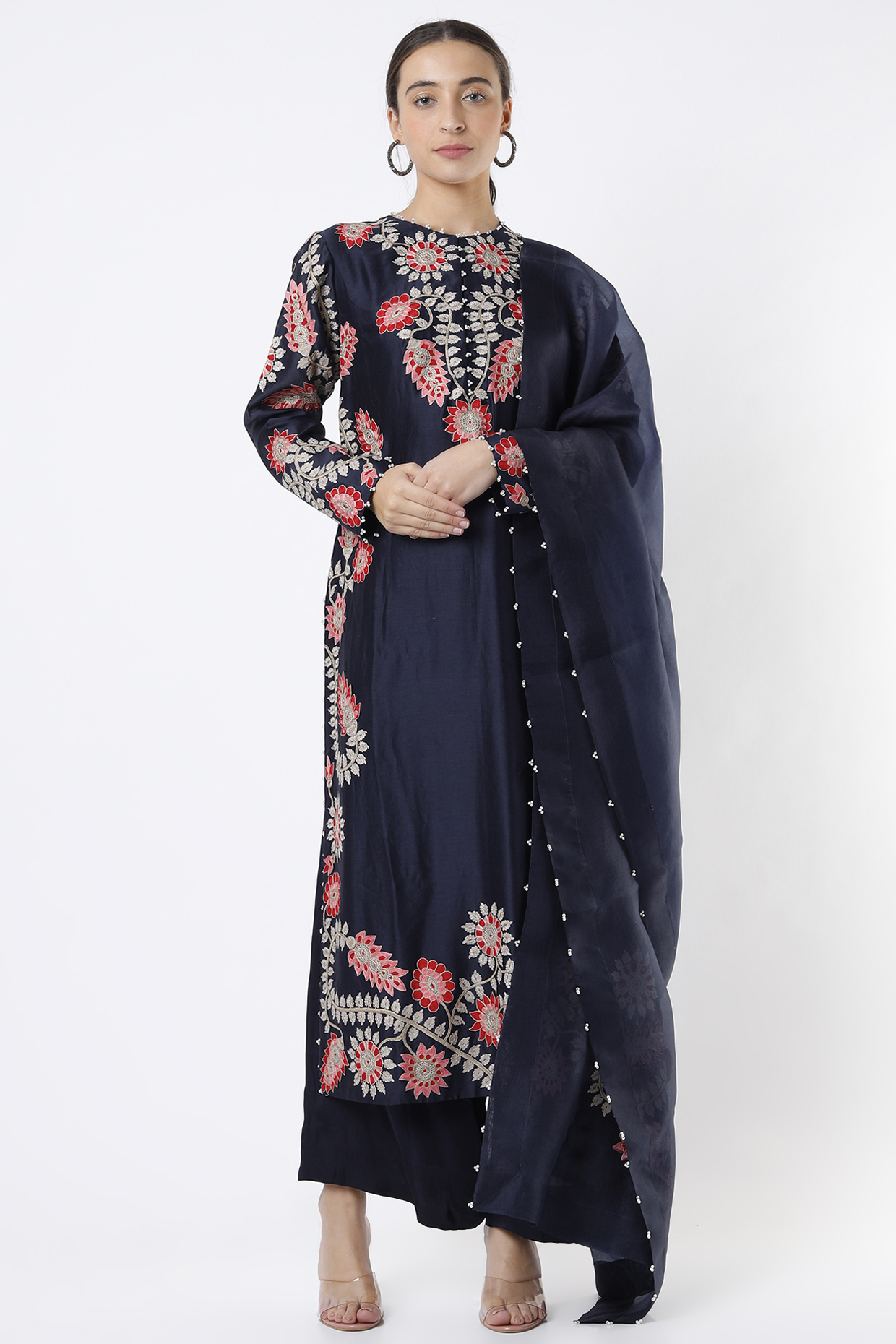 Blue Kurta Set With Thread Work by Minaxi Dadoo at Pernia's Pop Up Shop
