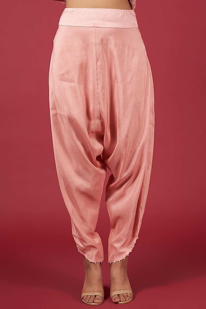 Pink Dupion Embroidered Cape Set by Minaxi Dadoo at Pernia's Pop Up Shop