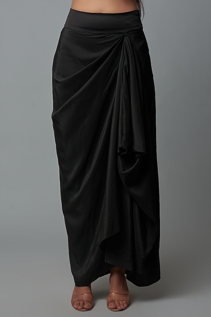 Black & White Organza Printed Cape Set by Minaxi Dadoo at Pernia's Pop Up Shop