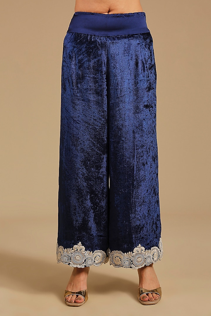 Blue Velvet Kaftan Set by Minaxi Dadoo at Pernia's Pop Up Shop
