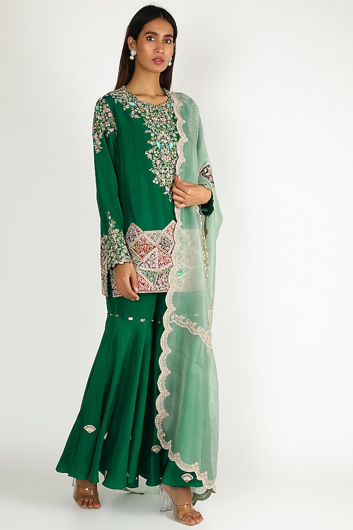 Green Embroidered Gharara Set by Minaxi Dadoo at Pernia's Pop Up Shop
