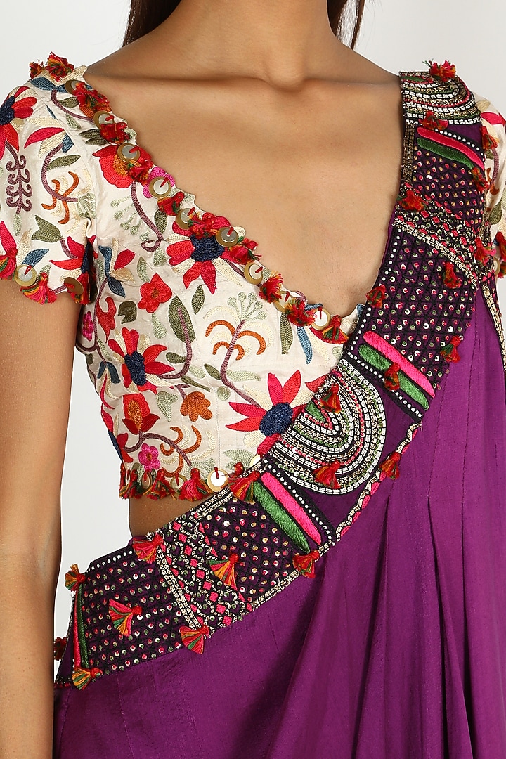 Purple Embroidered Draped Reception Saree Set by Minaxi Dadoo at Pernia's Pop Up Shop