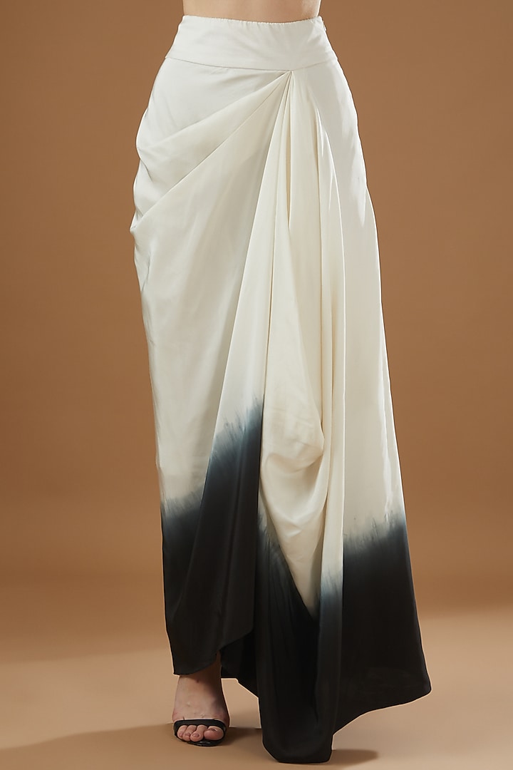 Green Dupion Embroidered Cape Set by Minaxi Dadoo at Pernia's Pop Up Shop