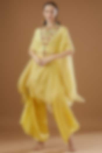 Yellow Dupion & Organza Hankey Cape Set by Minaxi Dadoo at Pernia's Pop Up Shop