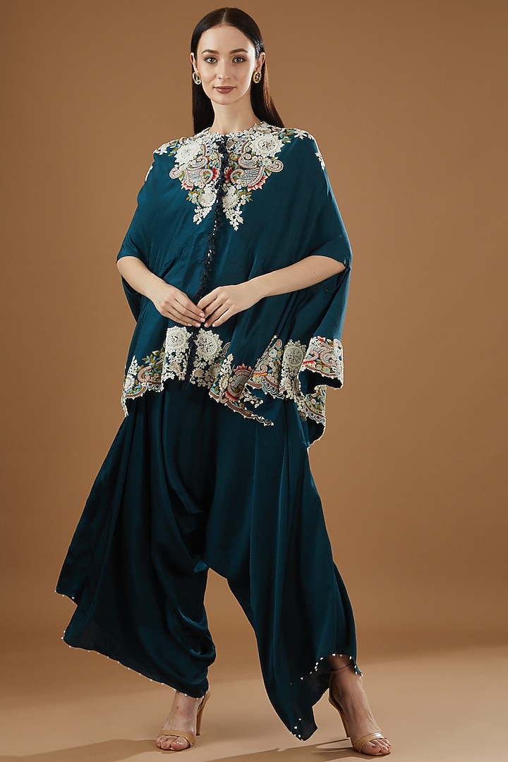 Peacock Blue Dupion Embroidered Cape Set by Minaxi Dadoo at Pernia's Pop Up Shop