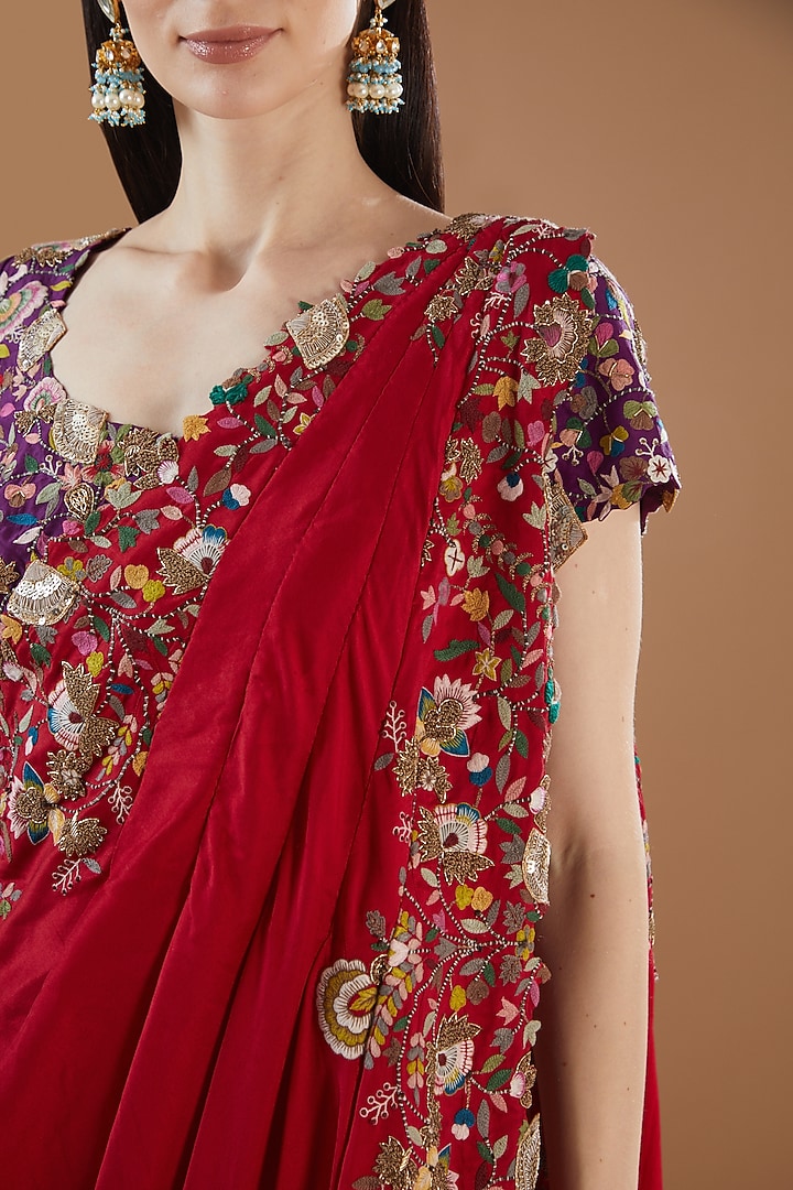 Red Dupion Thread & Sequins Embroidered Draped Reception Saree Set by Minaxi Dadoo at Pernia's Pop Up Shop