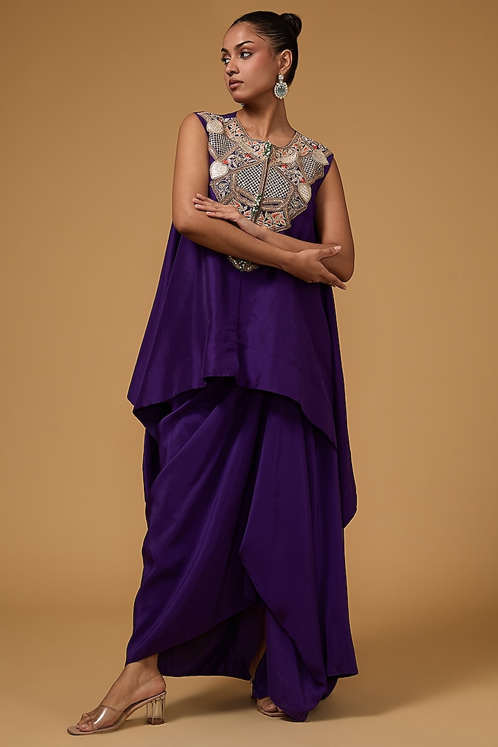 Purple Organza Zari Embroidered Cape Set by Minaxi Dadoo at Pernia's Pop Up Shop