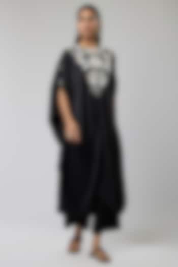 Black Silk Embroidered Kaftan Set by Minaxi Dadoo at Pernia's Pop Up Shop