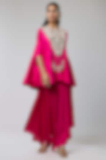 Rani Pink Dupion Embroidered Cape Set by Minaxi Dadoo at Pernia's Pop Up Shop