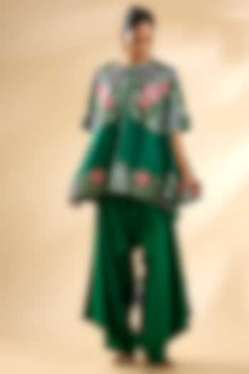 Green Silk Cape Set by Minaxi Dadoo at Pernia's Pop Up Shop
