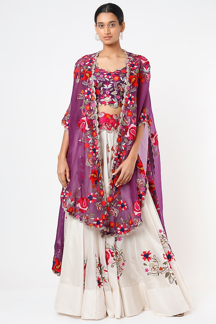 Rani Pink Embroidered Cape Set by Minaxi Dadoo at Pernia's Pop Up Shop