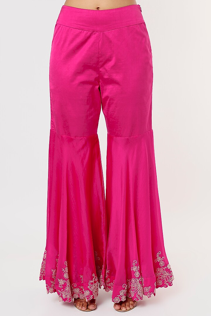 Rani Pink Dupion Cape Set by Minaxi Dadoo at Pernia's Pop Up Shop