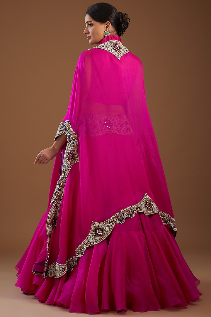 Rani Pink Organza Embroidered Cape Set by Minaxi Dadoo at Pernia's Pop Up Shop