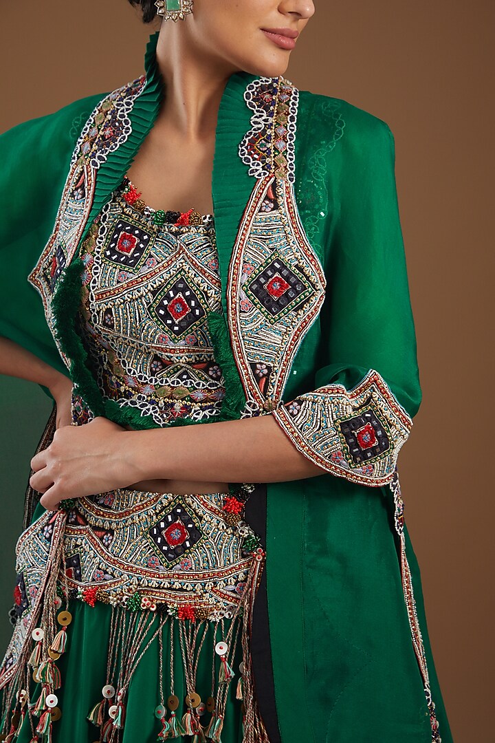 Green Organza Embroidered Cape Set by Minaxi Dadoo at Pernia's Pop Up Shop