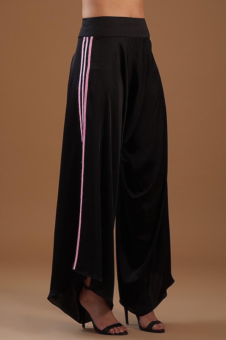 Black Dupion Embroidered Cape Set by Minaxi Dadoo at Pernia's Pop Up Shop