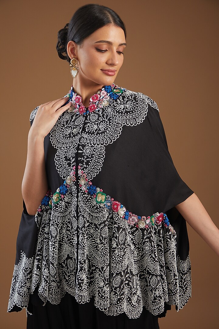 Black Dupion Embroidered Cape Set by Minaxi Dadoo at Pernia's Pop Up Shop