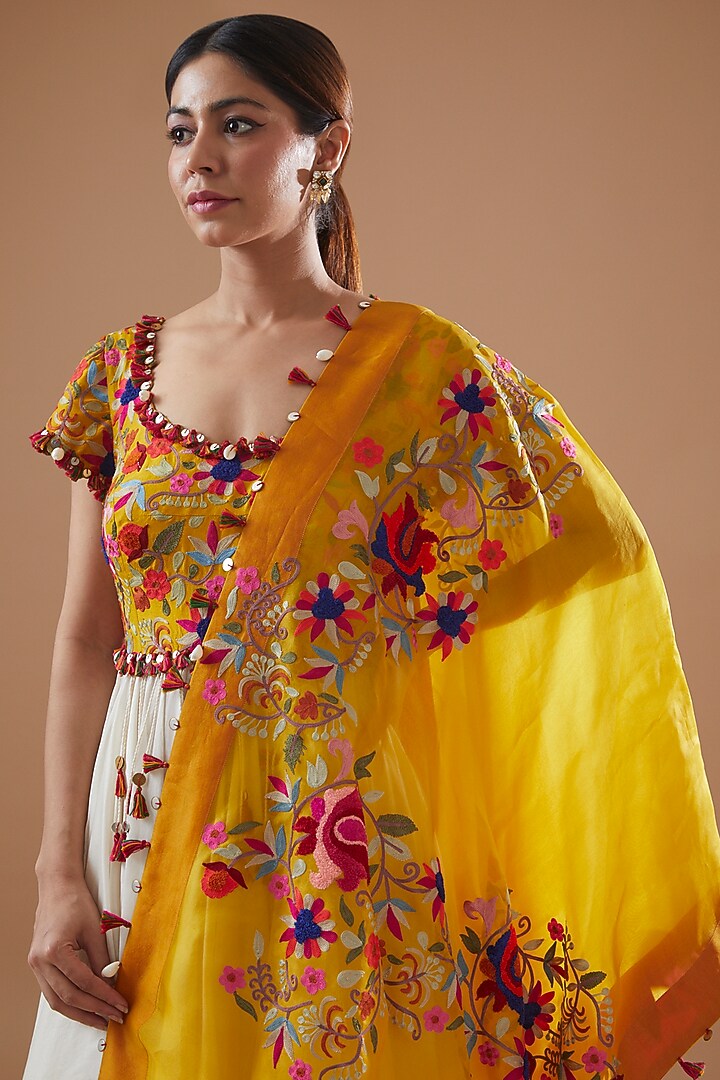 Ivory & Yellow Chanderi Embroidered Bridal Anarkali Set by Minaxi Dadoo at Pernia's Pop Up Shop