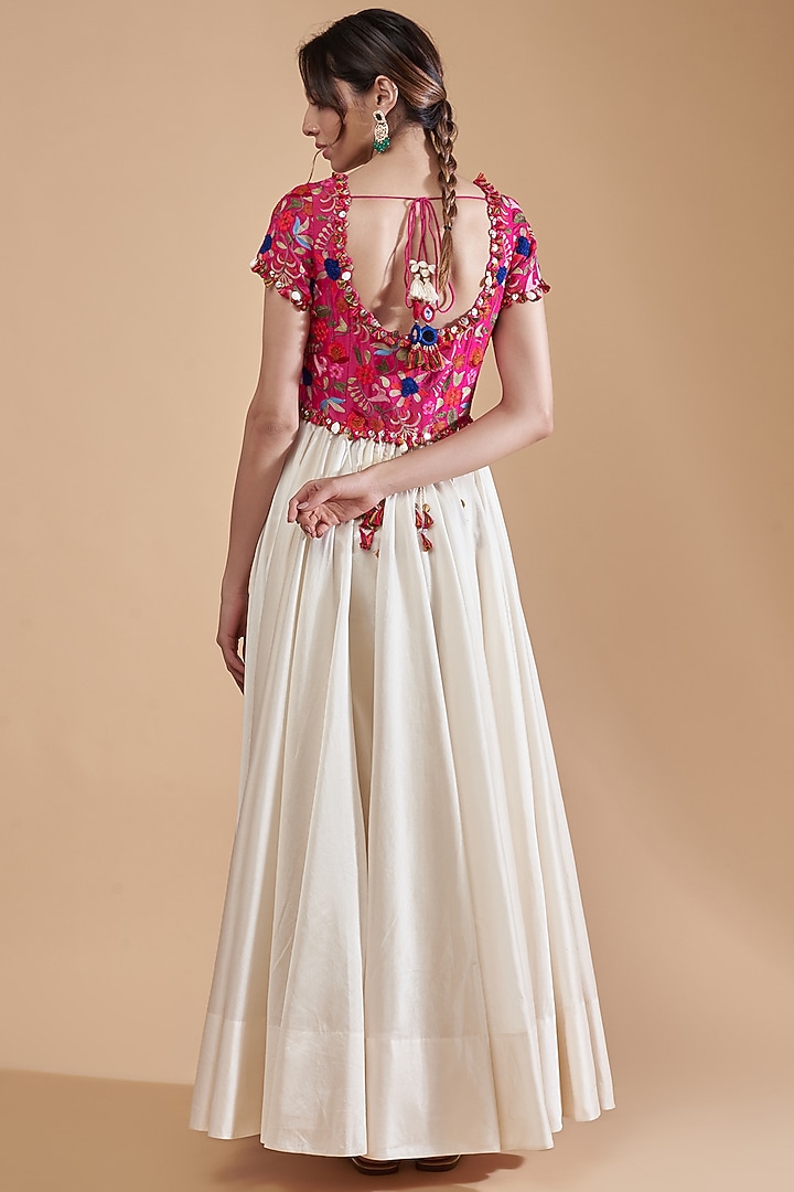 Ivory Chanderi Embroidered Bridal Anarkali Set by Minaxi Dadoo at Pernia's Pop Up Shop
